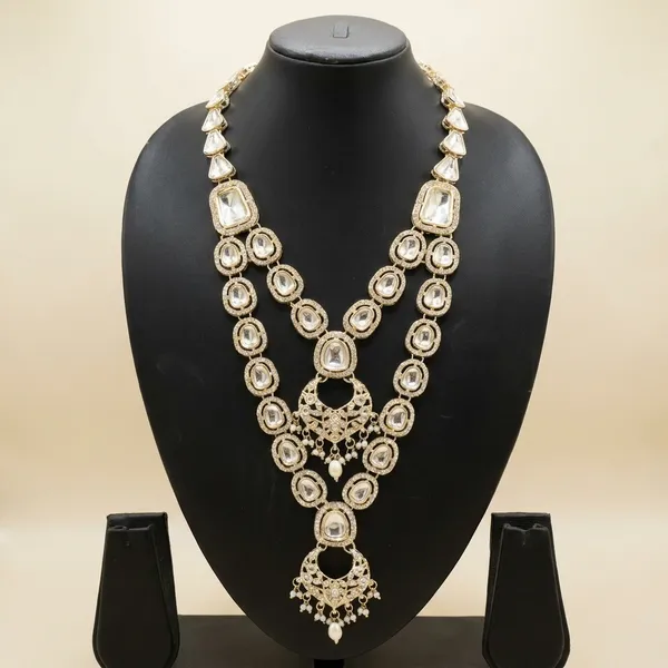White_Metal_And_Pearls_Mala_For_Men