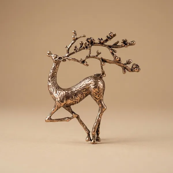 Gold_Metal_Royal_Brooch_For_Men_