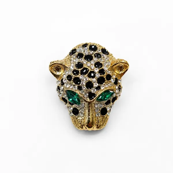 Gold_And_Black_Metal_Royal_Brooch_For_Men_