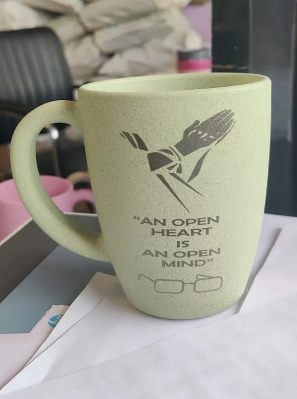 Open_Heart_Engraved_Pine_Needle_Mug_