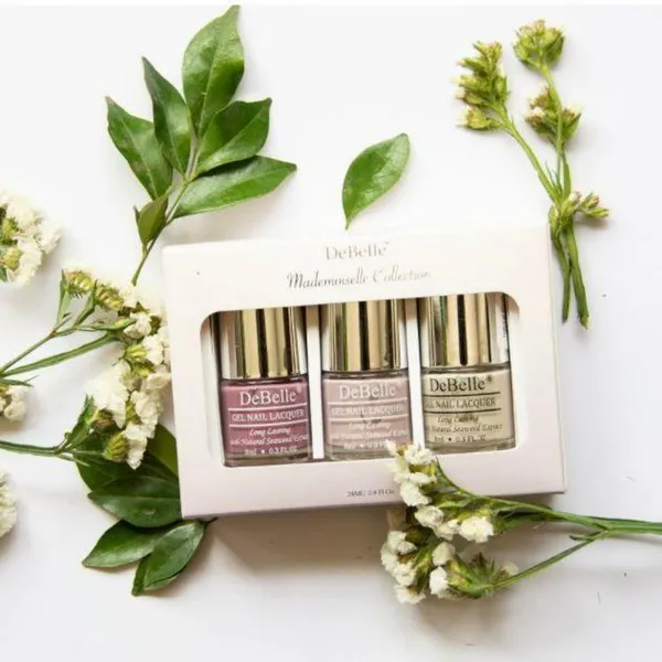DeBelle_Mademoiselle_Collection_Gift_Set_Laura_Aura_Natural_Blush_Vintage_Frost