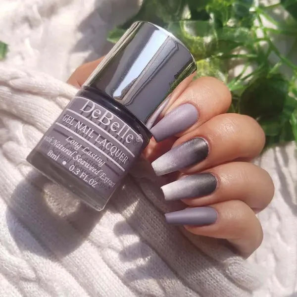 DeBelle_Gel_Nail_Lacquer_Viola_Dew_Violet_Nail_Polish_8_Ml