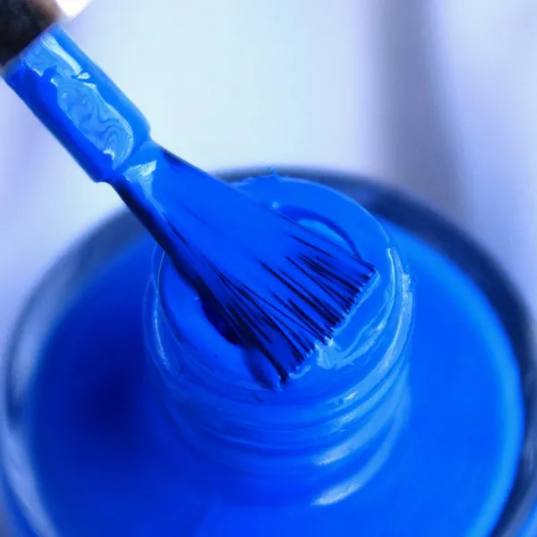 DeBelle_Gel_Nail_Lacquer_La_Azure_Bright_Blue_Nail_Polish_8_Ml