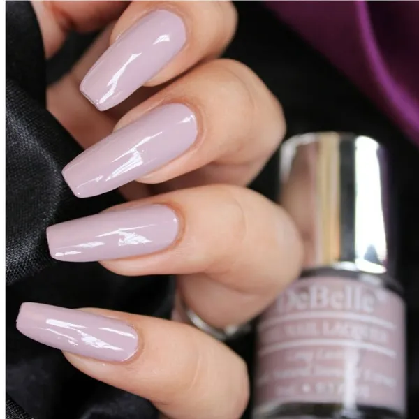 DeBelle_Fleur_De_Pearl_Gift_Set_Of_2_Nail_Polishes_Vintage_Frost_Shimmer_Top_Coat