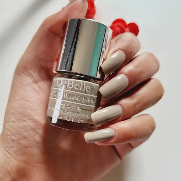 DeBelle_Gel_Nail_Lacquer_Moonstone_Bloom_Taupe_Grey_Nail_Polish_8_Ml