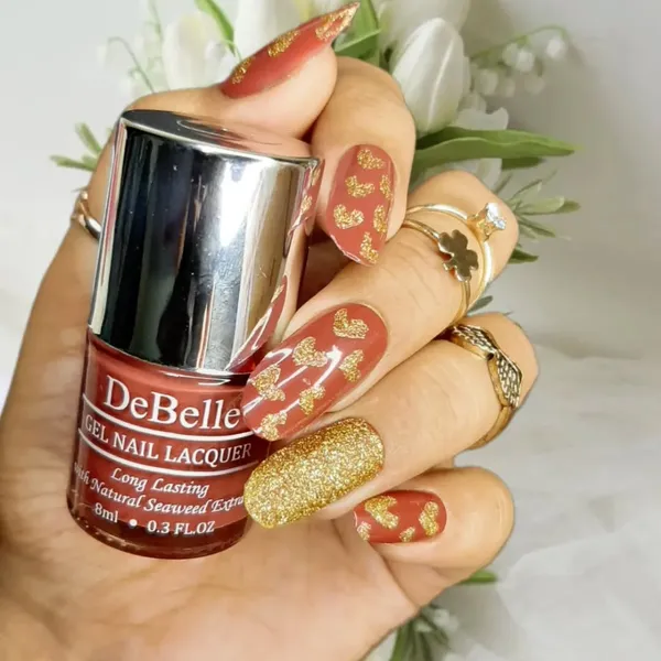 DeBelle_Gel_Nail_Lacquer_Scarlet_Ruby_Pastel_Burgundy_Nail_Polish_8_Ml