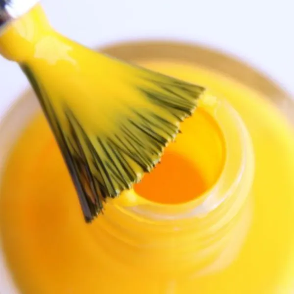 DeBelle_Gel_Nail_Lacquers_Combo_Princess_Belle_Caramelo_Yellow