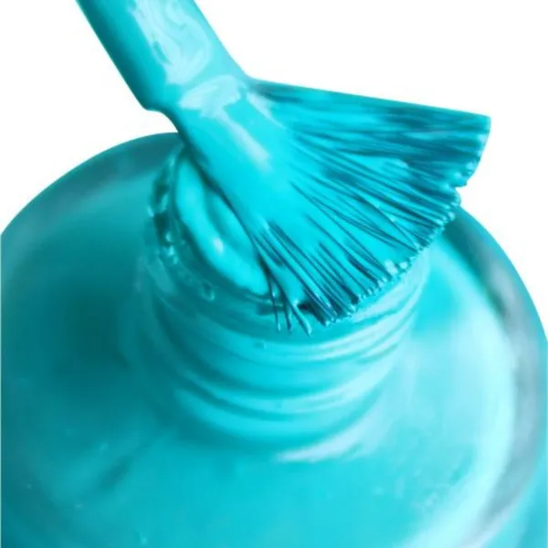 DeBelle_Gel_Nail_Lacquer_Royale_Cocktail_Turquoise_Blue_Nail_Polish_8_Ml
