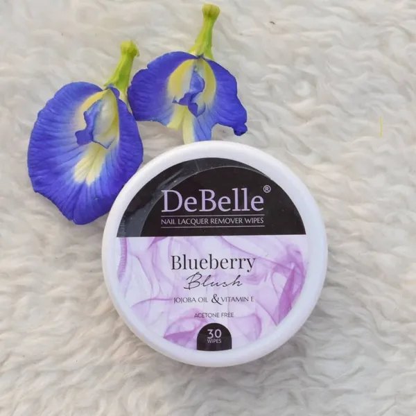DeBelle_Nail_Lacquer_Remover_Wipes_Blueberry_Blush
