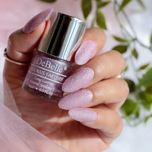 DeBelle_Gel_Nail_Lacquer_Ophelia_Lavender_With_Holo_Glitter_Nail_Polish_8_Ml