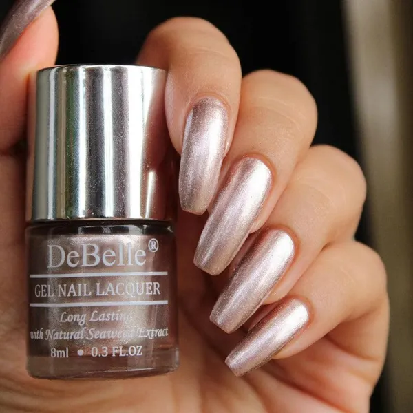 DeBelle_Gel_Nail_Lacquer_Pandora_Blush_Rose_Gold_Glitter_Nail_Polish_8_Ml