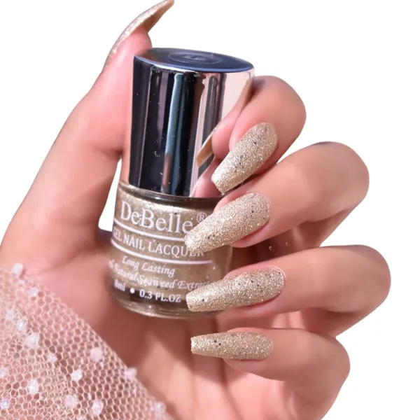 DeBelle_Gel_Nail_Lacquer_Sirius_Gold_With_Silver_Glitter_Nail_Polish_8_Ml
