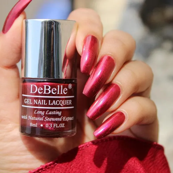 DeBelle_Gel_Nail_Lacquer_Antares_Deep_Maroon_Pearl_Finish_Nail_Polish_8_Ml