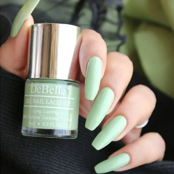 DeBelle_Gel_Nail_Lacquer_Fleur_Pistachio_Turquoise_Mint_Green_Nail_Polish_8_Ml