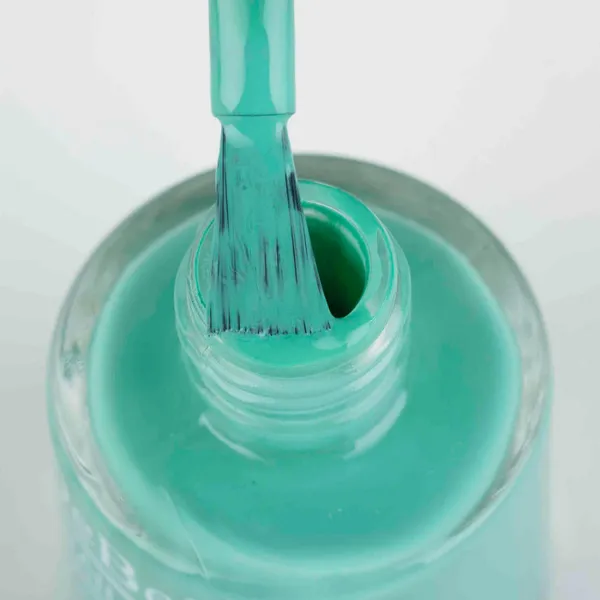 DeBelle_Gel_Nail_Lacquer_French_Hydrangea_Turquoise_Green_Nail_Polish_8_Ml
