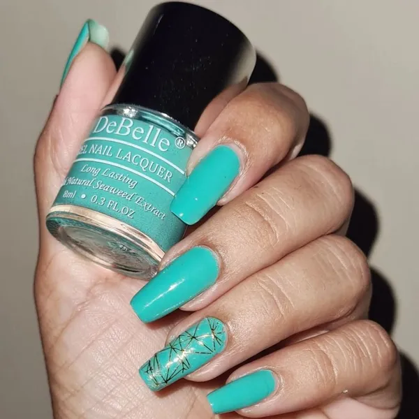 DeBelle_Gel_Nail_Lacquer_French_Hydrangea_Turquoise_Green_Nail_Polish_8_Ml