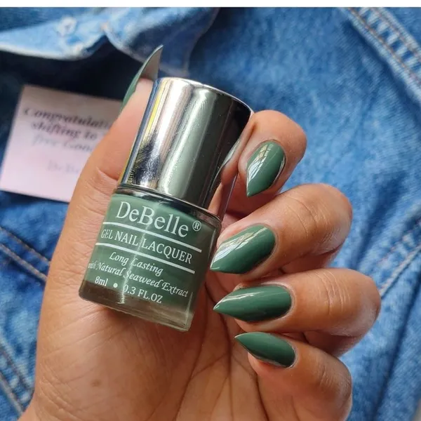 DeBelle_Gel_Nail_Lacquer_Green_Olivia_8_Ml_Green_Nail_Polish