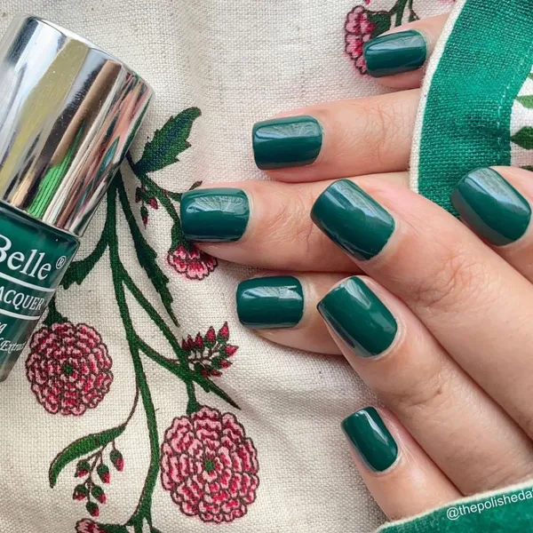 DeBelle_Gel_Nail_Lacquer_Hyacinth_Folio_Bottle_Green_Nail_Polish_8_Ml