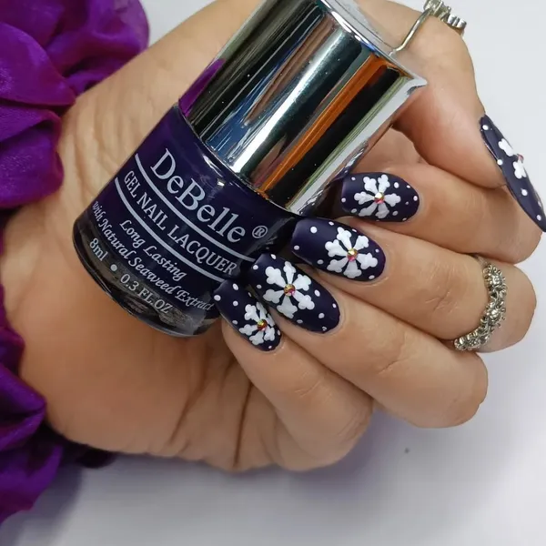 DeBelle_Gel_Nail_Lacquer_Royale_Viola_Dark_Violet_Nail_Color_8_Ml