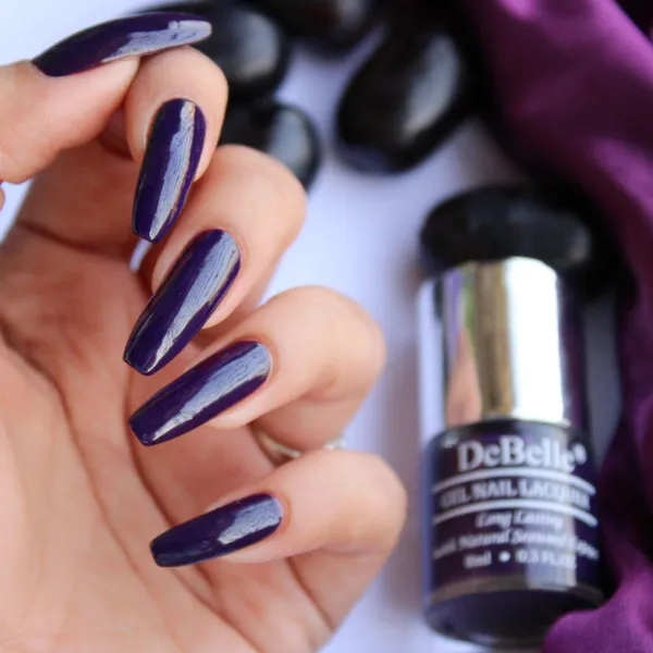 DeBelle_Gel_Nail_Lacquer_Royale_Viola_Dark_Violet_Nail_Color_8_Ml