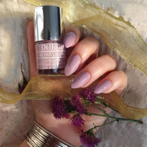 DeBelle_Gel_Nail_Lacquer_Mary_Magnolia_Pastel_Lavender_Nail_Polish_8_Ml