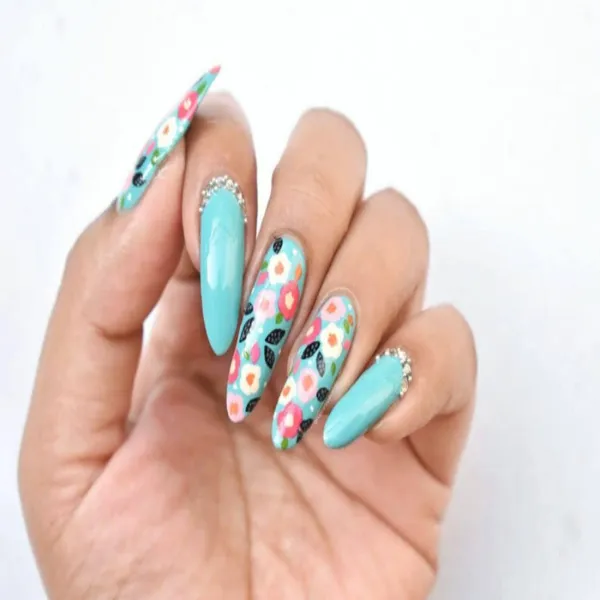DeBelle_Gel_Nail_Lacquer_Tahiti_Teal_Teal_Blue_Nail_Polish_8_Ml