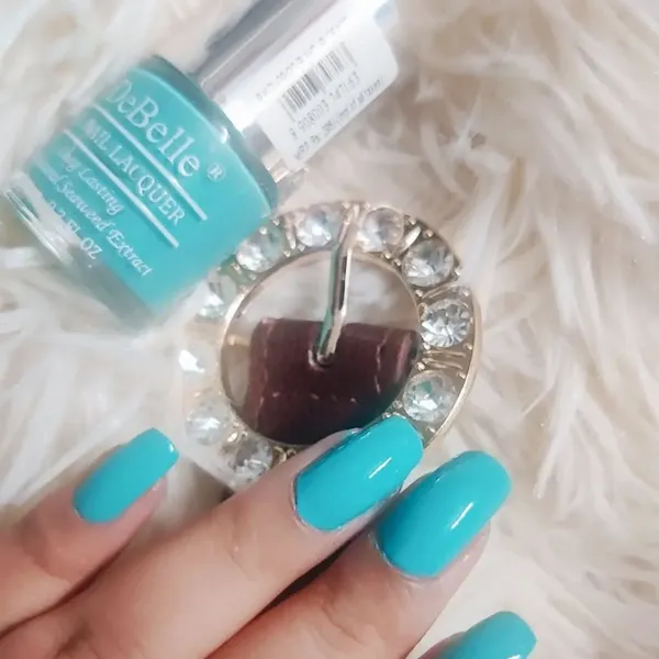 DeBelle_Gel_Nail_Lacquer_Tahiti_Teal_Teal_Blue_Nail_Polish_8_Ml