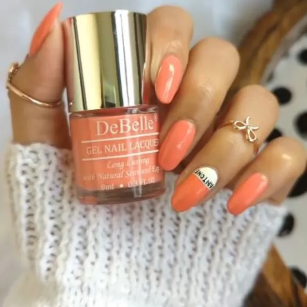 DeBelle_Gel_Nail_Lacquer_Peach_Pannacotta_Creamy_Peach_8_Ml