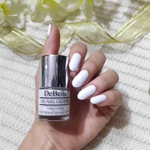 DeBelle_Gel_Nail_Lacquer_Vanilla_Croissant_White_Nail_Polish_8_Ml