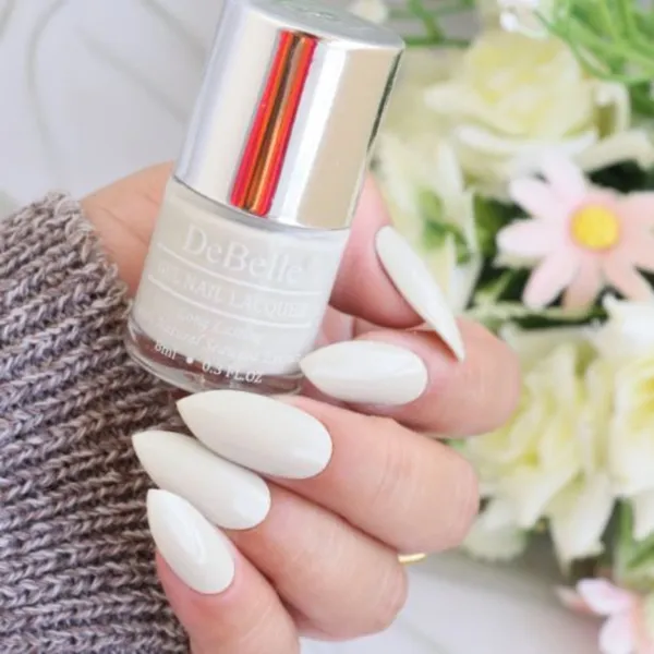 DeBelle_Gel_Nail_Lacquer_Natural_Blush_Lime_Lush_Nail_Lacquer_Remover_Wipes_Combo
