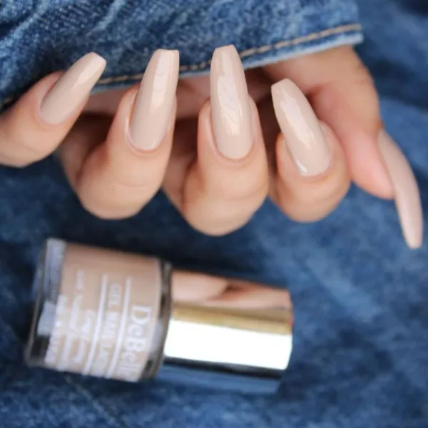 DeBelle_Gel_Nail_Lacquer_Victorian_Beige_Lime_Lush_Nail_Lacquer_Remover_Wipes_Combo