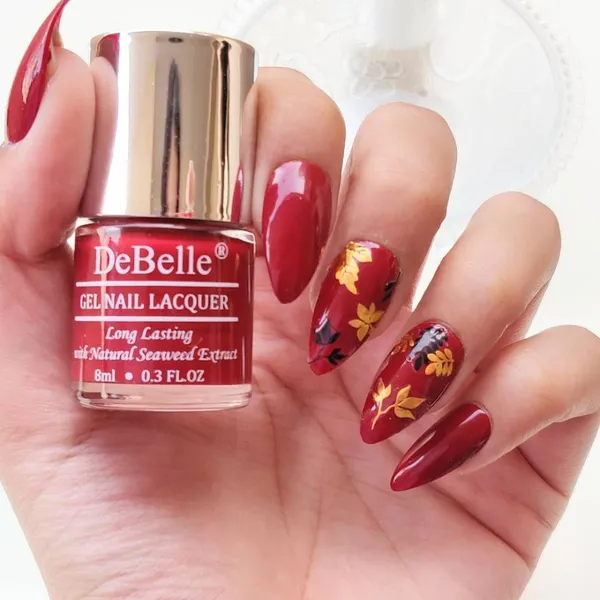 DeBelle_Gel_Nail_Lacquer_Moulin_Rouge_Matte_Top_Coat_Combo