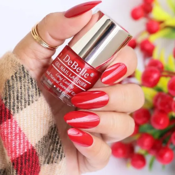 DeBelle_Gel_Nail_Lacquer_Moulin_Rouge_Matte_Top_Coat_Combo