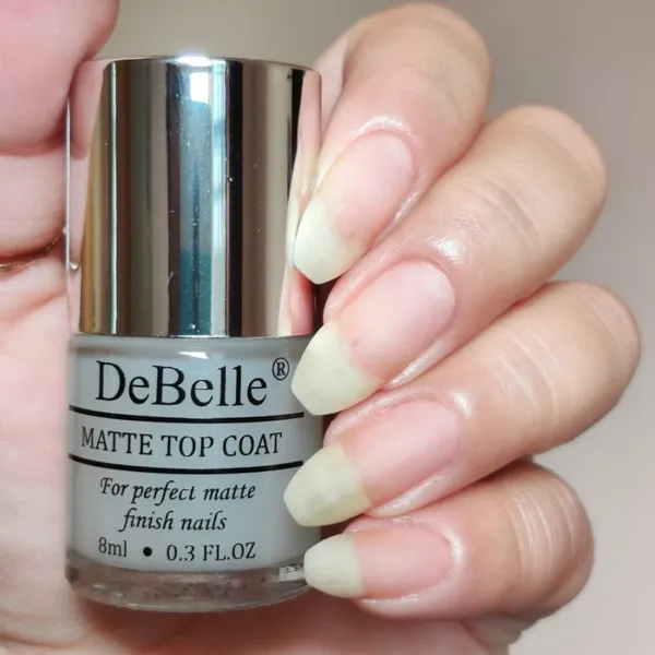 DeBelle_Gel_Nail_Lacquer_Royale_Viola_Matte_Top_Coat_Combo