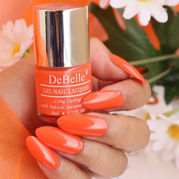 DeBelle_Gel_Nail_Lacquer_Apricot_Brulee_Matte_Top_Coat_Combo