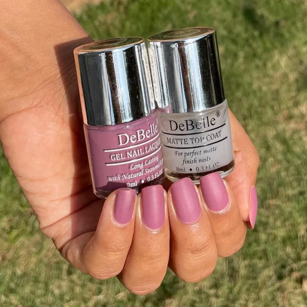 DeBelle_Gel_Nail_Lacquer_Laura_Aura_Matte_Top_Coat_Combo