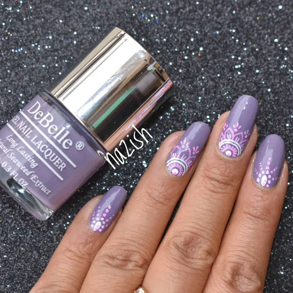 DeBelle_Gel_Nail_Lacquer_Viola_Dew_Matte_Top_Coat_Combo