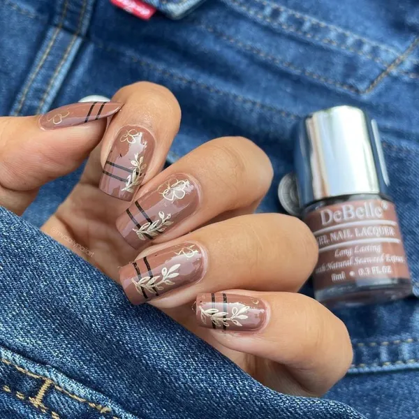 DeBelle_Gel_Nail_Lacquer_Rose_Taupe_Dark_Rust_Brown_Nail_Polish_8_Ml