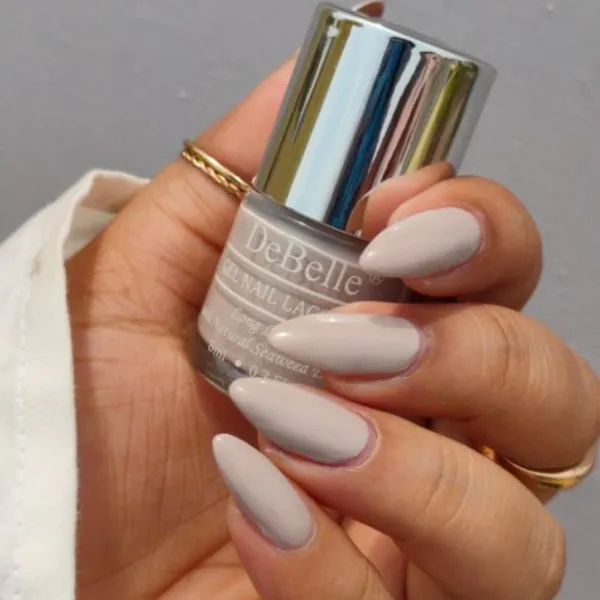 DeBelle_Gel_Nail_Lacquers_Combo_4_Pina_Colada_Pastels