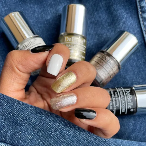 DeBelle_Gel_Nail_Lacquers_Combo_Set_Of_4_Yumberry_Pastels