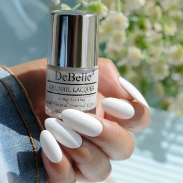 DeBelle_Gel_Nail_Lacquers_Combo_Set_Of_4_Neutral_Llama_Pastels