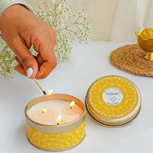 DeBelle_Luxe_Scented_Soy_Wax_Candle_Temple_Bells