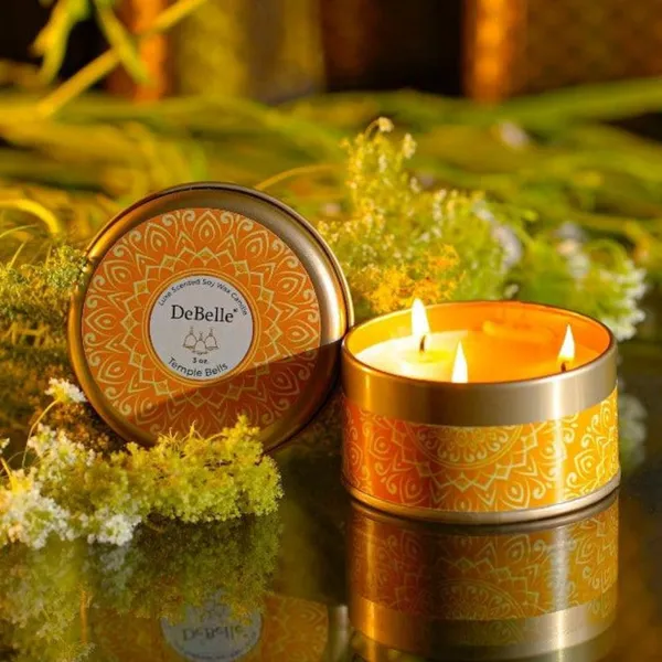 DeBelle_Luxe_Scented_Soy_Wax_Candle_Temple_Bells