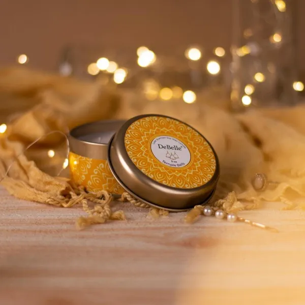 DeBelle_Luxe_Scented_Soy_Wax_Candle_Temple_Bells