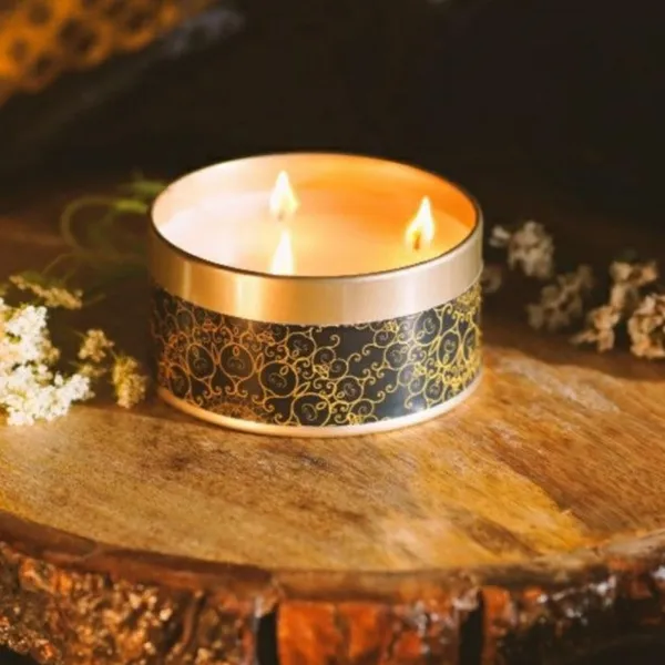 DeBelle_Luxe_Scented_Soy_Wax_Candle_Oudh_Jasmine