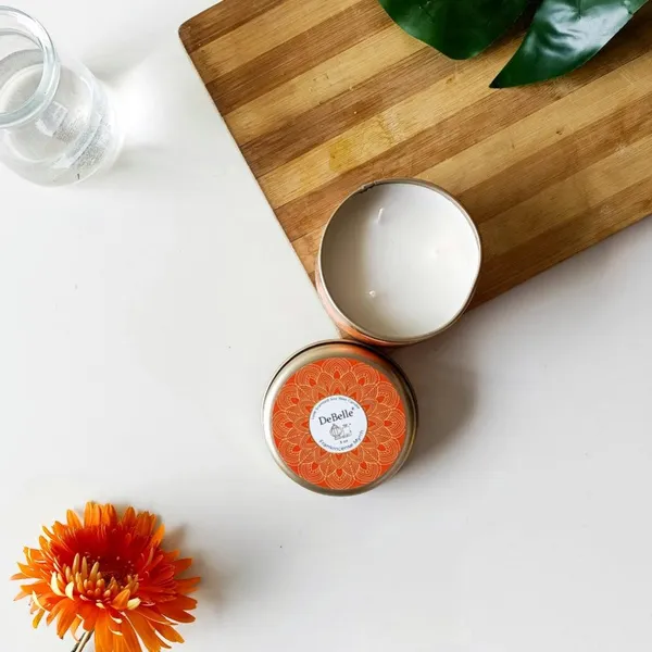 DeBelle_Luxe_Scented_Soy_Wax_Candle_Frankincense_Myrrh
