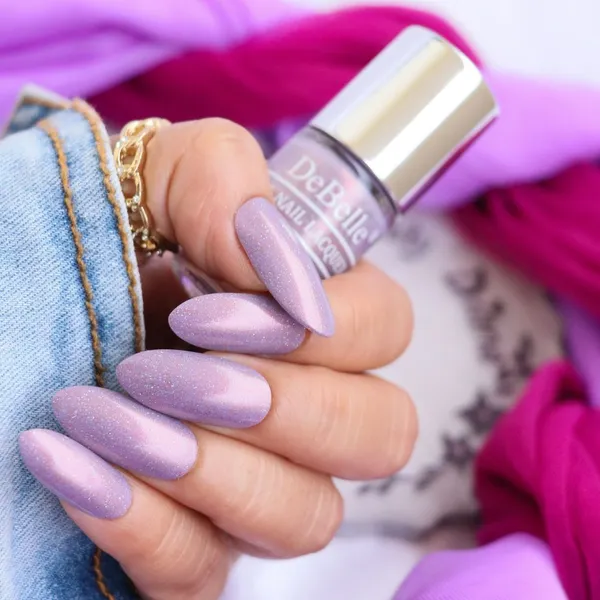 DeBelle_Gel_Nail_Lacquers_Combo_Of_2_Elite_Tiffany_Dainty_Diana_6_Ml_Each