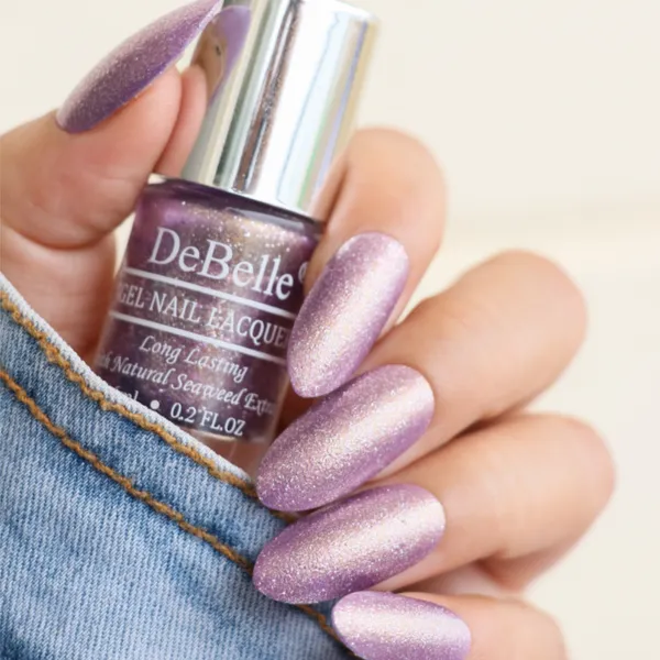 DeBelle_Gel_Nail_Lacquers_Combo_Of_2_Appealing_Aura_Magnetic_Madelyn_6_Ml_Each