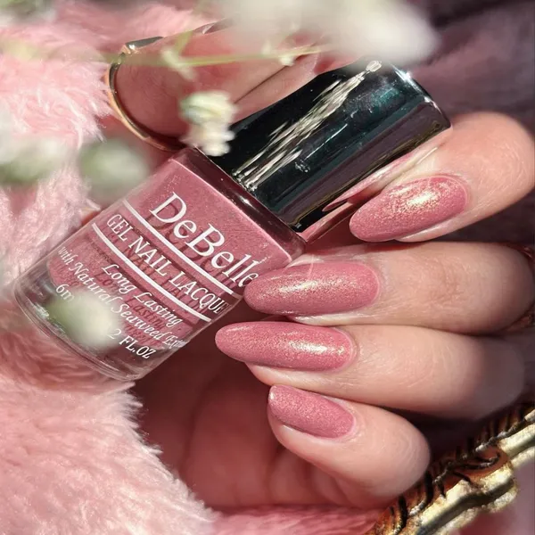 DeBelle_Gel_Nail_Lacquer_Classy_Chloe_Mauve_With_Micro_Shimmer_6_Ml