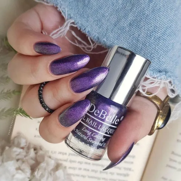 DeBelle_Gel_Nail_Lacquer_Delightful_Daphne_Duo_Holo_Purple_Glitter_Nail_Polish_6_Ml